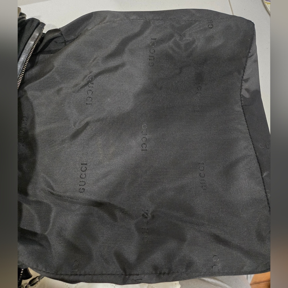 GUCCI Black Shoulder Bag - Picture 14 of 14
